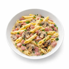 Penne Rimini mit Vorderschinken, Sahnesauce und Champignons - mit Tortellini