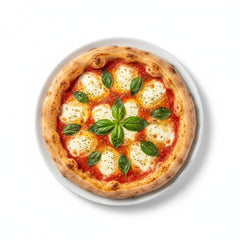 Pizza Margherita mit Tomatensauce und veganem Käse